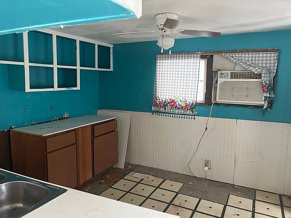 5th image of 1404 Rumbaugh Ln