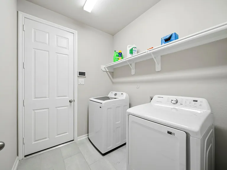 2420 Solaris Bend Dr — Photo 17