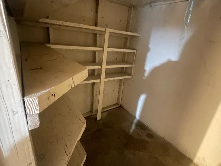 1166 Market St NE — Photo 14