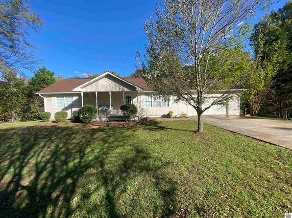 233 Bay Ln, Cadiz, KY 42211