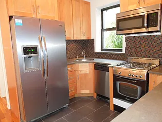 Sold by Washington Realty Corp.