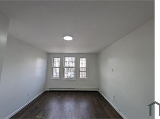 156 Grafton Ave APT 1, Newark, NJ 07104