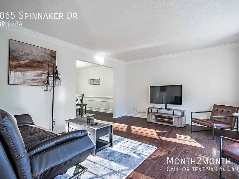 4065 Spinnaker Dr — Photo 2