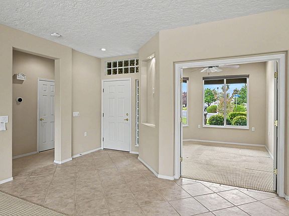 5th image of 4475 S Round Hill Dr