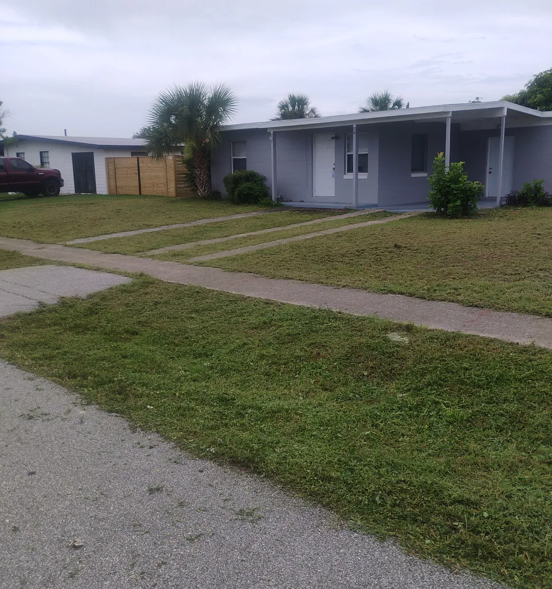 21447 Mallory Avenue — Photo 1