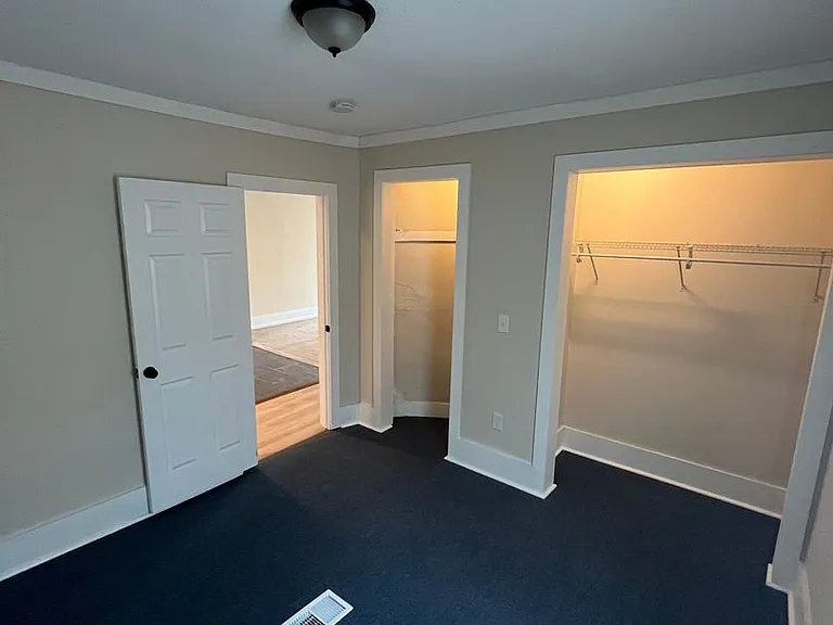 12 Madison St — Photo 11