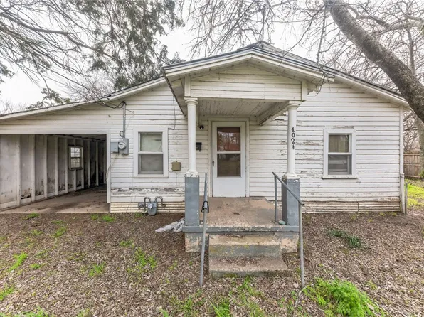 102 1/2 N Cypress Ave, Hubbard, TX 76648