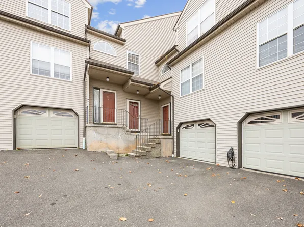 7 Taft Point APT 56, Waterbury, CT 06708