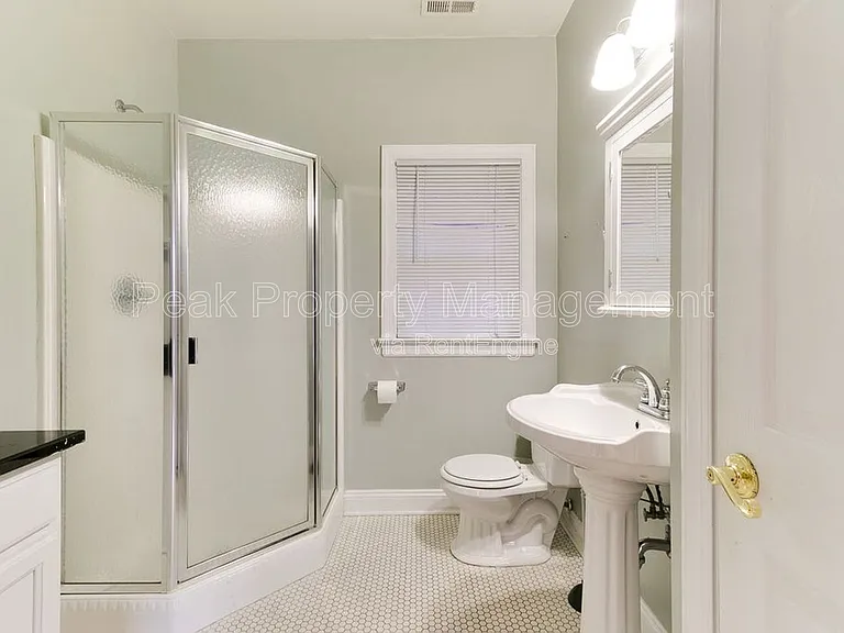 710 N 1st St — Photo 19
