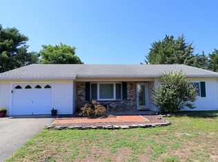 12 Reno Ct, Barnegat, NJ 08005