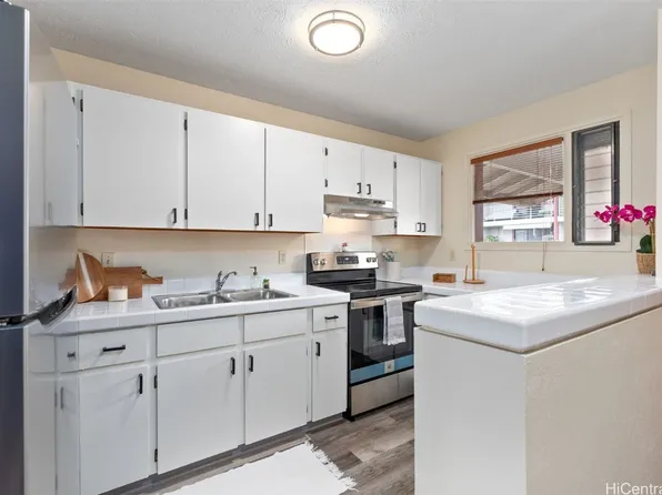 98-626 Moanalua Loop APT 313, Aiea, HI 96701