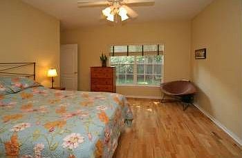 3rd image of 2815 Harrison Ave