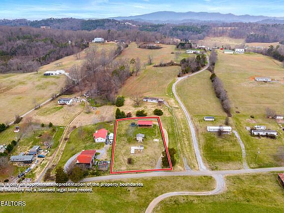 3rd image of 406 Mount Zion Rd