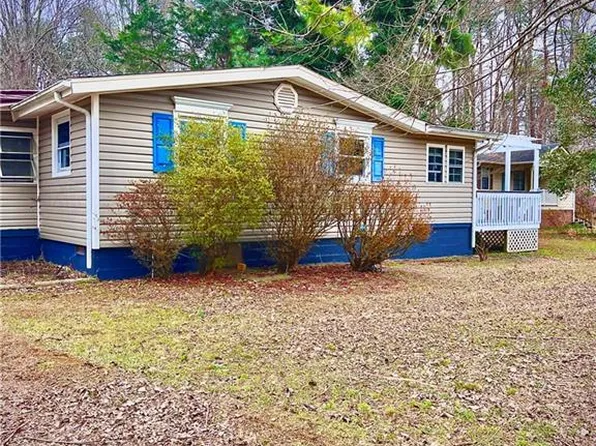 2416 Minorwood Rd, Greensboro, NC 27405