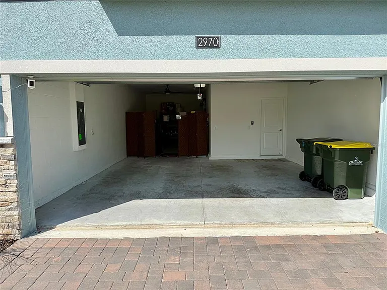 2970 Armstrong Ave — Photo 62