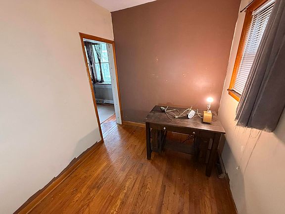 5th image of 10003 S Exchange Ave