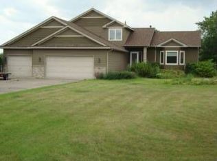 14495 Edgewood Rd, Rogers, MN 55374