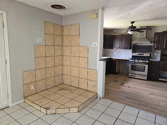3rd image of 5008 E 56th St
