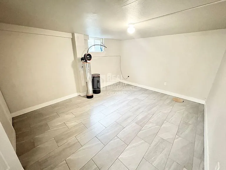 315 Galena St — Photo 18