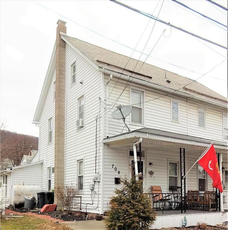 709 St, Pen Argyl, PA 18072 Zillow