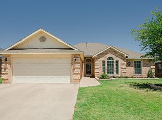 6911 Stonehenge Rd, Odessa, TX 79765