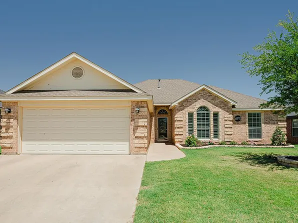 6911 Stonehenge Rd, Odessa, TX 79765
