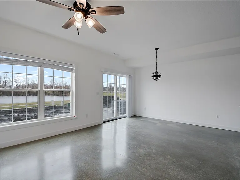 3311 Stoneway Ct — Photo 2