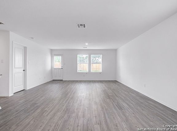 5th image of 15003 Greenfield Mill