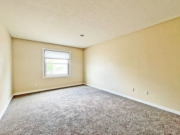 4092 S Meadowlark Rd — Photo 9