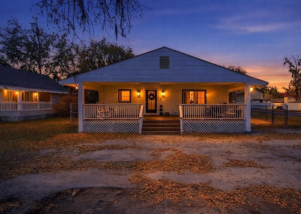 1st image of 1702 W Lowry Ave