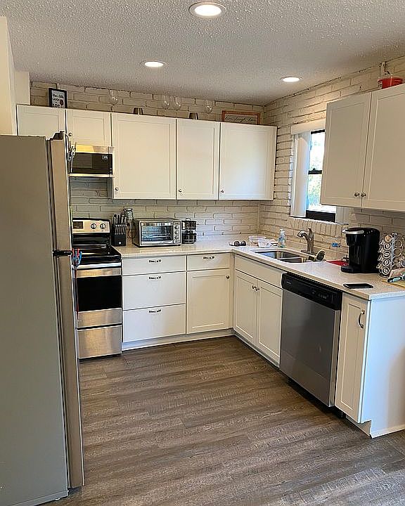 2nd image of 7929 Royal Arms Ct