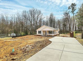 5960 Charlie Walker Rd, Kannapolis, NC 28081