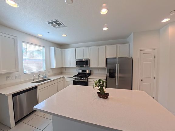 2nd image of 6547 Dove Point Pl
