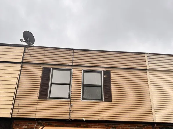 68 Herzl St, Brooklyn, NY 11212