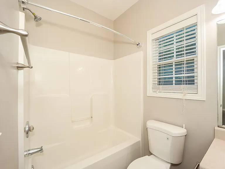 323 Oakhaven Way — Photo 15