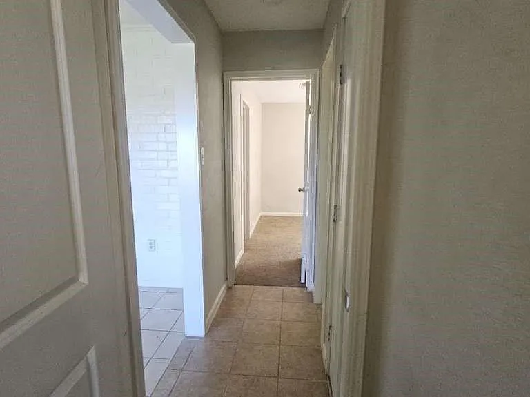 8607 Sherrywood Dr — Photo 7