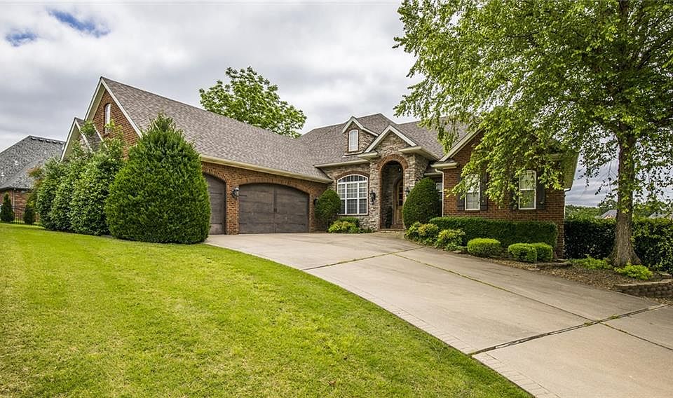 1st image of 5227 S Shadow Valley Ct