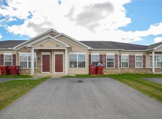 230 Huntington Ln, Easton, PA 18040