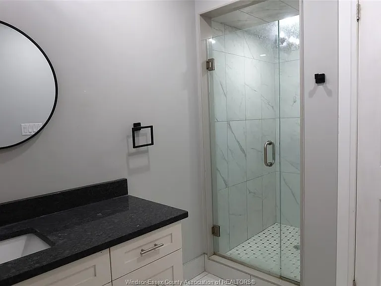 1953 Lepain Cres #LOWER — Photo 6