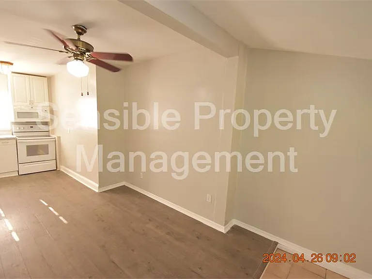 2926 51st St S #3 — Photo 5