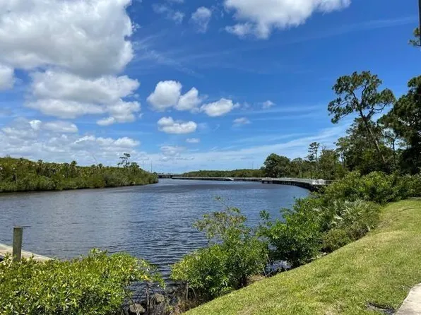 2500 SE Anchorage Cove #D-3, Port St Lucie, FL 34952