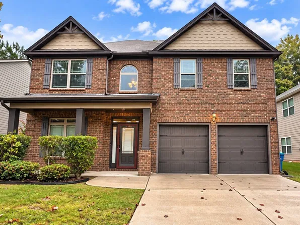 4243 Sir Dixon Dr, Fairburn, GA 30213