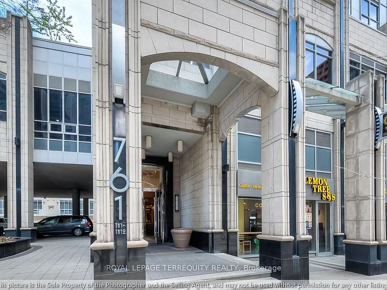 761 Bay St #3202 — Photo 3