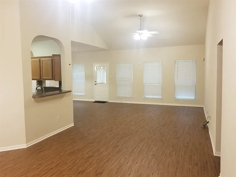 2406 Hawks Rd — Photo 14