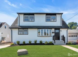 552 Ridgeway Ave, South Amboy, NJ 08879