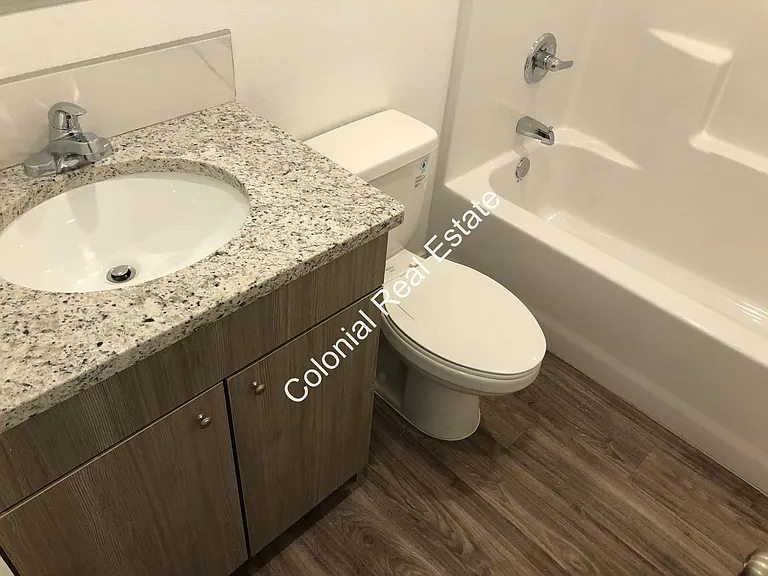 313 Alamo St — Photo 10