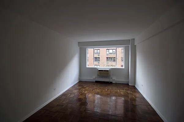 Rented by Compass | media 3