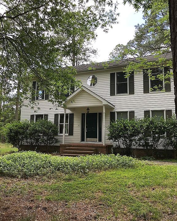 Front of main house.