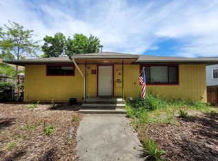 616 S Harrison St, Moscow, ID 83843