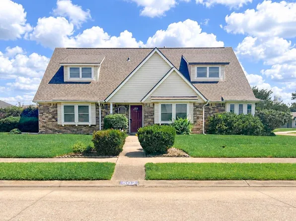 502 Melissa Ct, Port Neches, TX 77651